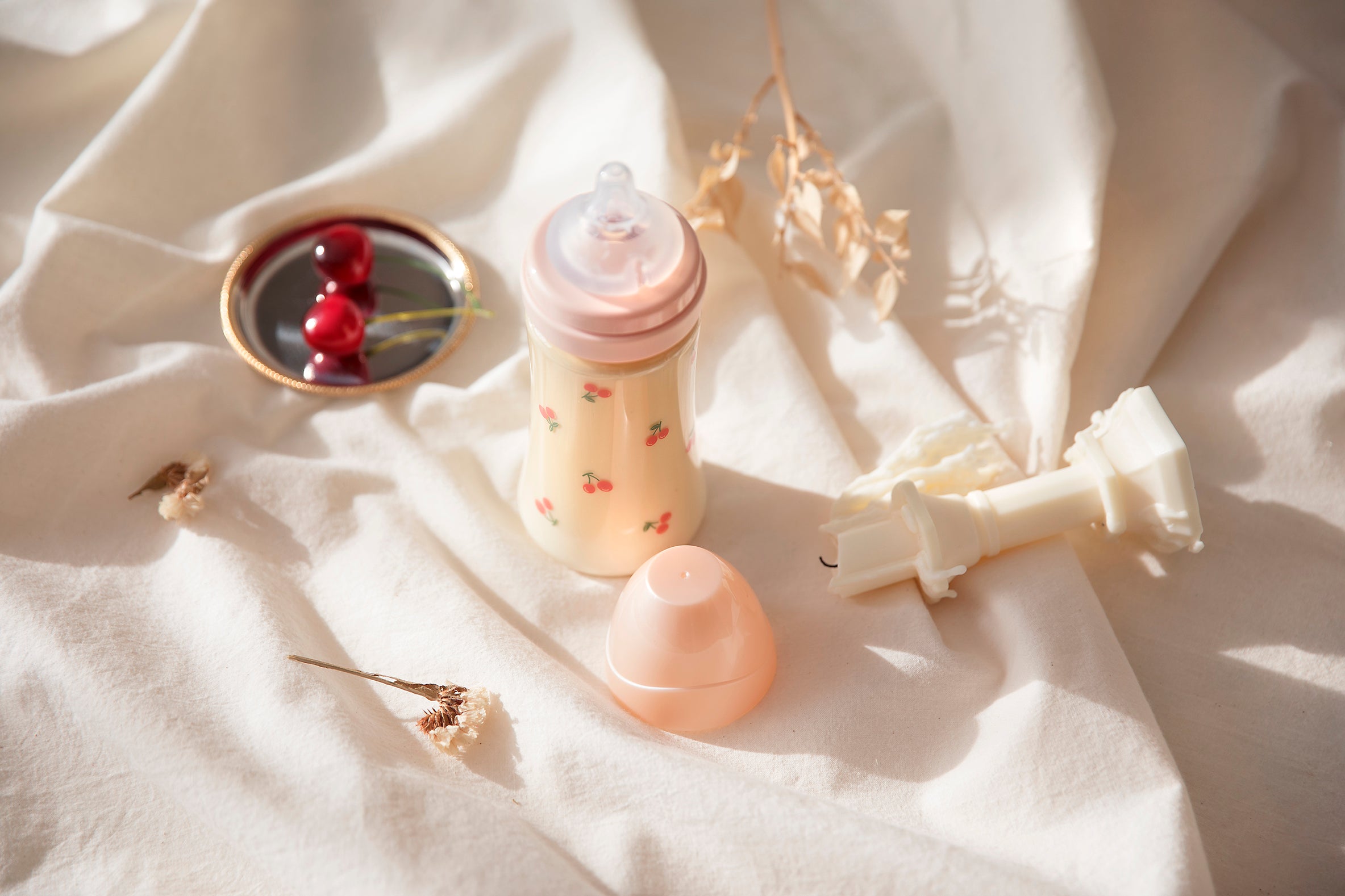[Clearance] Cherrish Feeding Bottle Single Pack with Teat (Stage 1 / Stage 2)